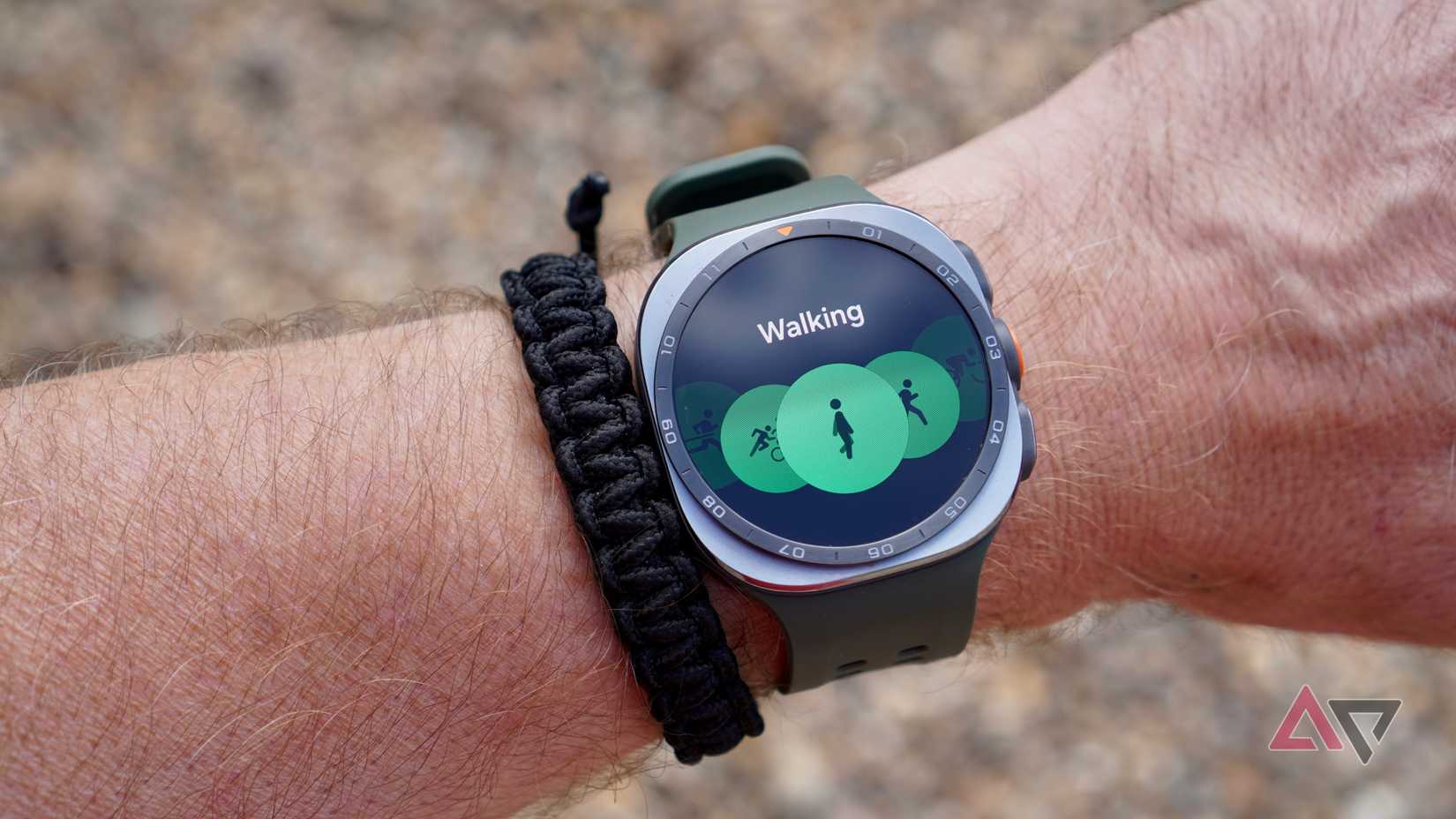 A person wearing the Samsung Galaxy Watch Ultra 2 and using the workout mode