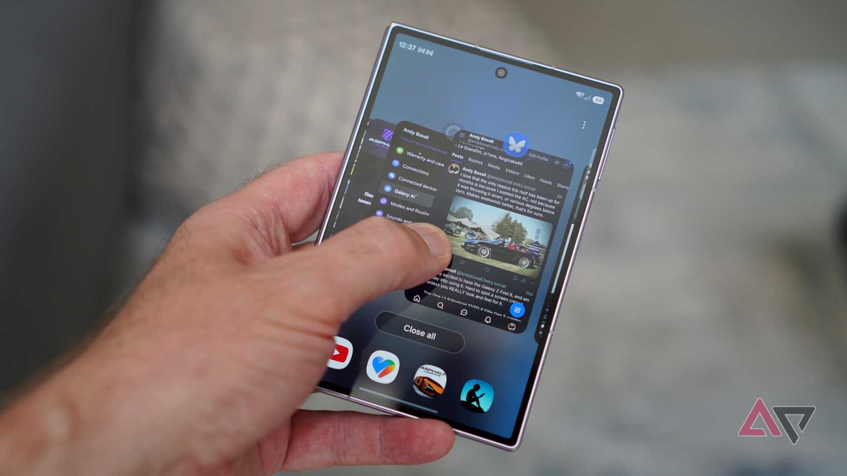 Helicopter app view on the Samsung Galaxy Z Fold 8