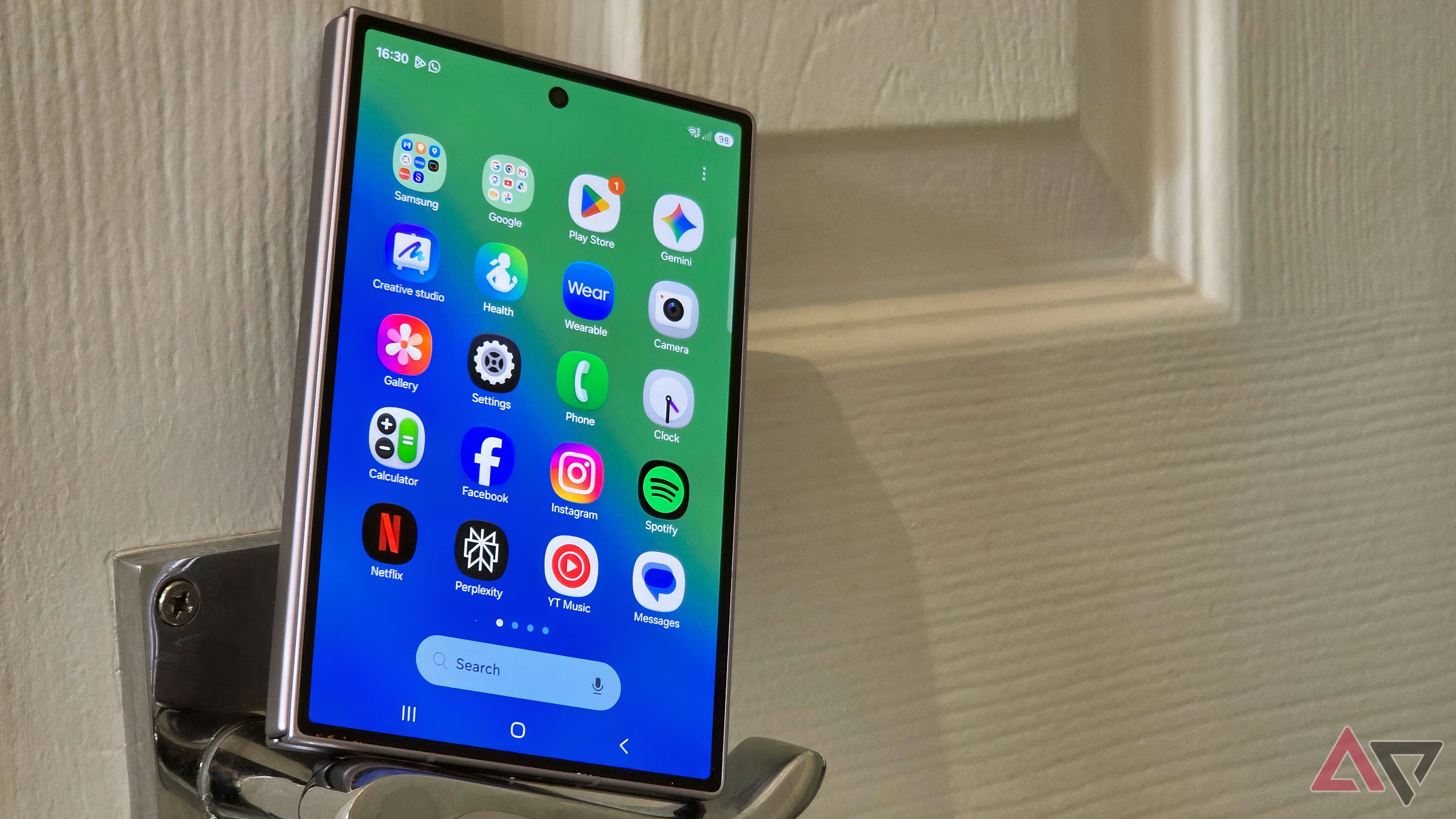 Samsung's account lockout nightmare is spreading, and support has no answers