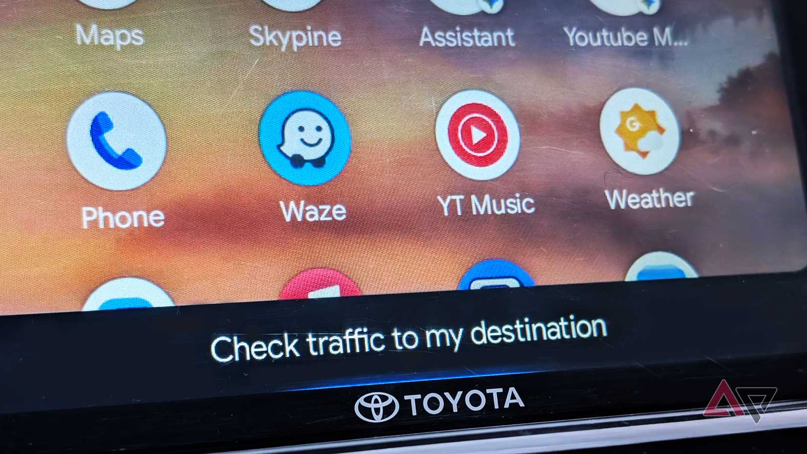 Android-Auto-display-and-apps-with-phone-waze-weather-YoUTube-on-a-toyota-infotainment-dislplay-Gemini-AI-voice-action-command