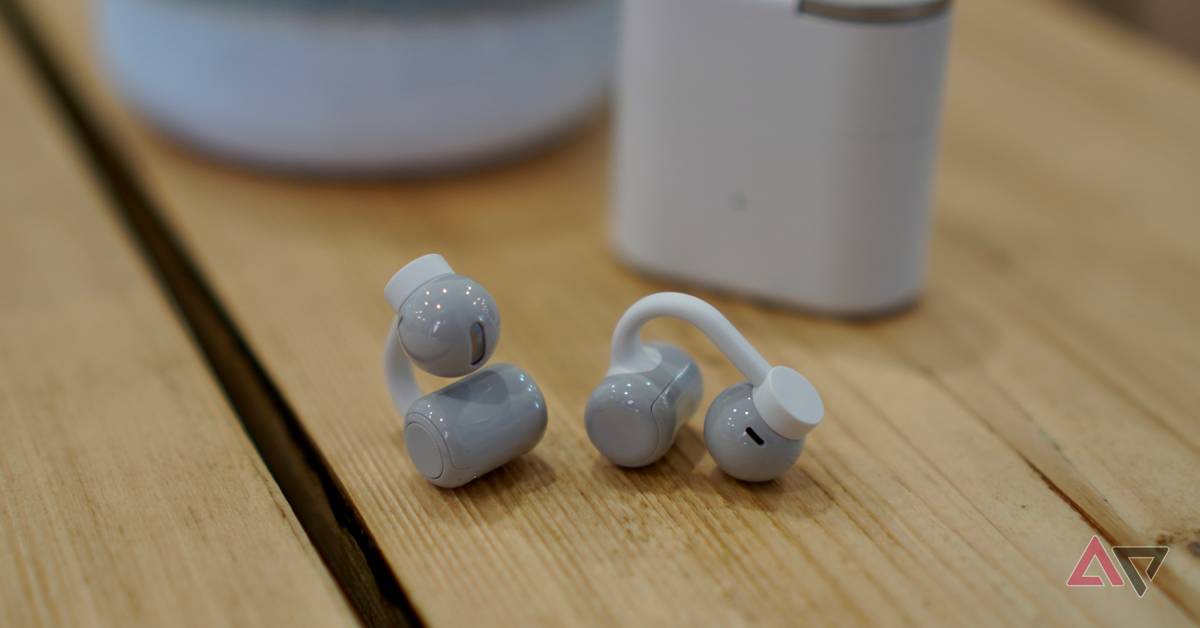 androidpolice.com - Andy Boxall - I tested the CMF Clip Pro earbuds. They're good, but have a problem I can't ignore