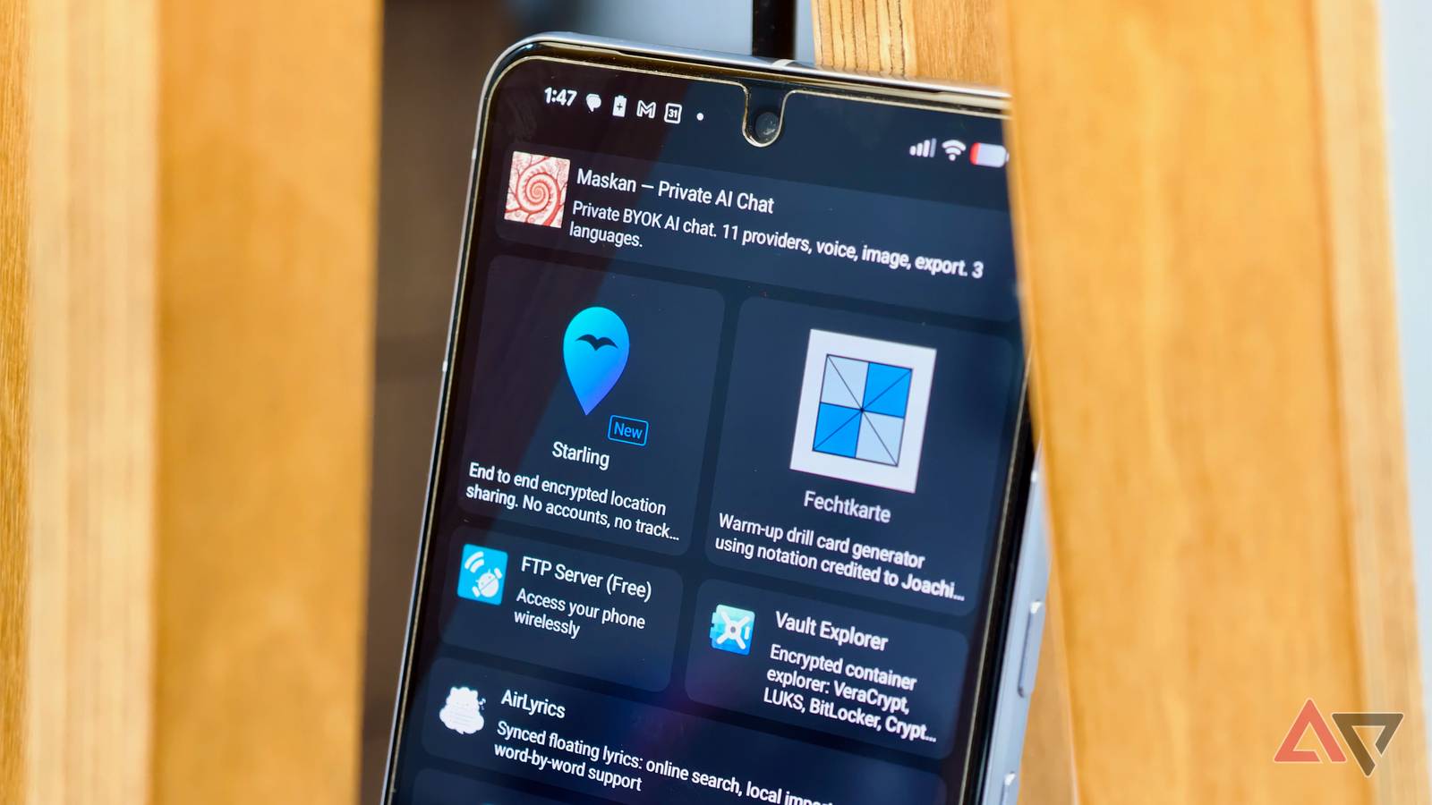 F-Droid представил масштабное обновление интерфейса версии 2.0 Интерфейс магазина приложений F-Droid на смартфоне