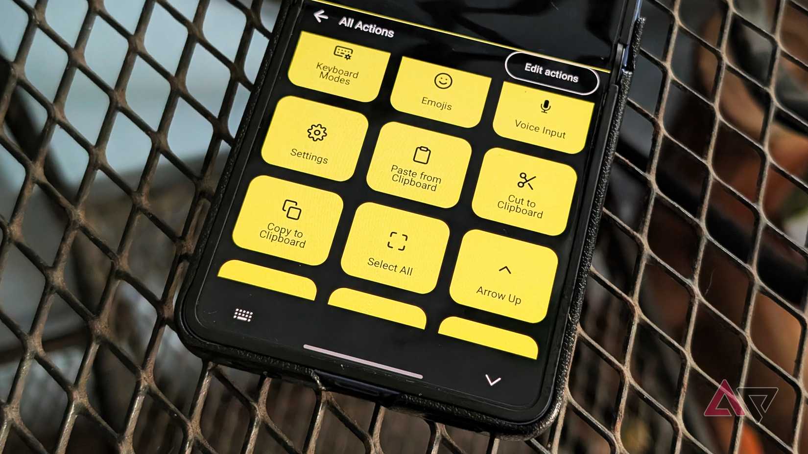 FUTO keyboard app menu on Samsung Galaxy Z Flip 7