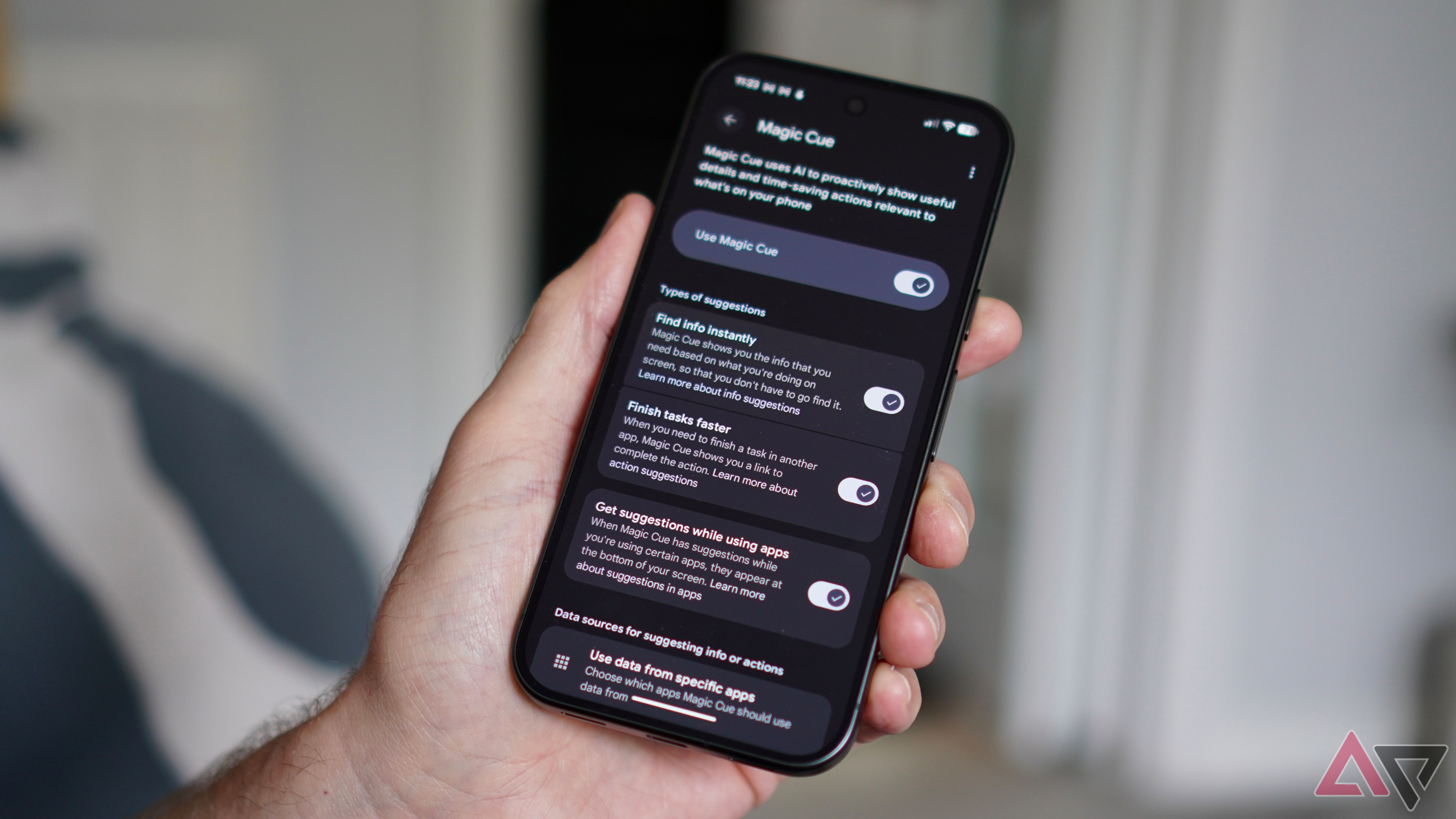 Magic Cue on the Google Pixel 11 Pro