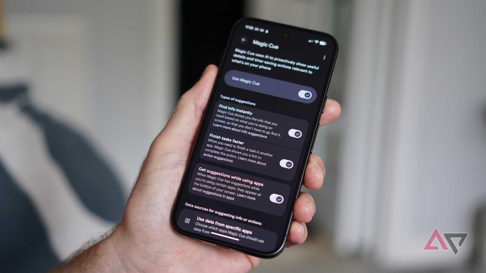 Magic Cue on the Google Pixel 11 Pro