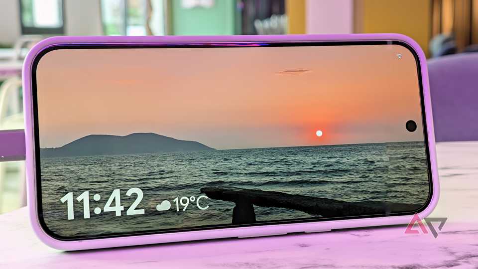 Google Pixel 11 Pro XL демонструє свою заставку під час заряджання: Google Photos
