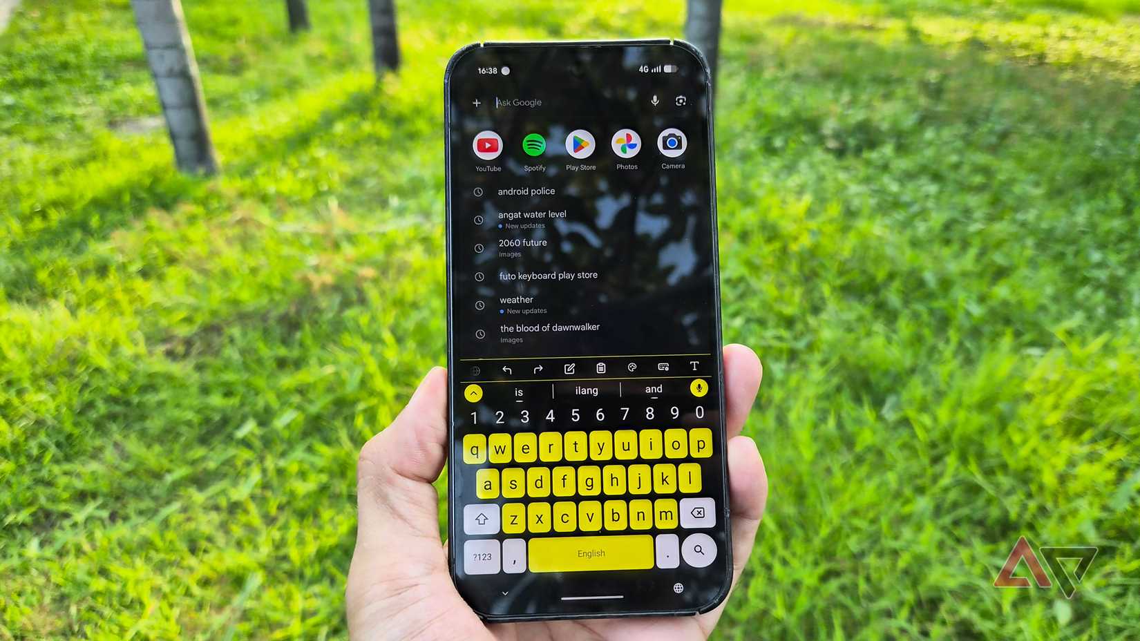 Google Pixel 9 Pro XL with FUTO keyboard