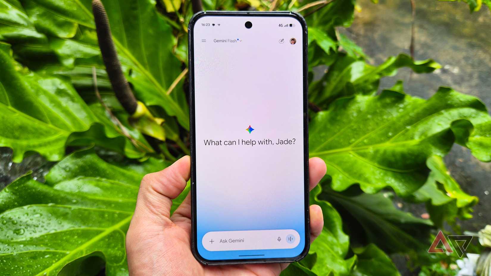 Ask Gemini feature on a Google Pixel phone