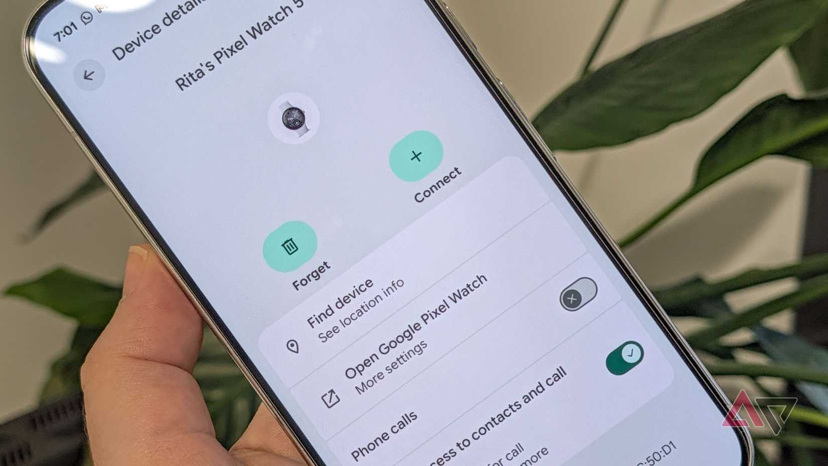 Pixel phone showing the Bluetooth connection screen for the Pixel Watch 5, with phone calls off