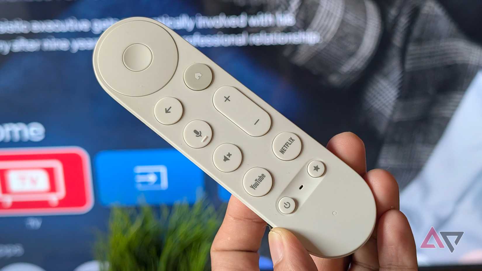 Google TV Voice Remote in bundle con TV Streamer 4K
