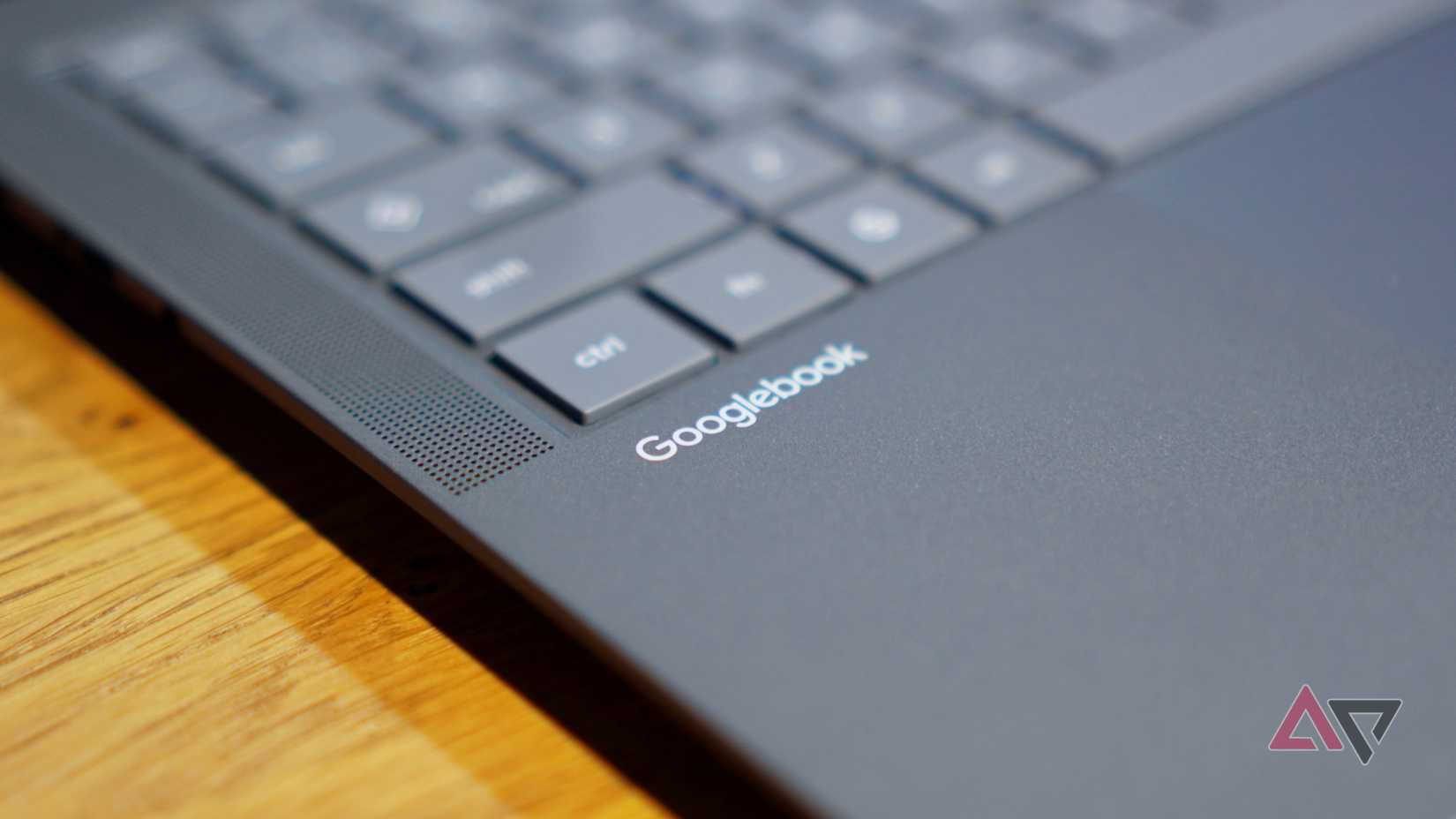Il logo di Googlebook