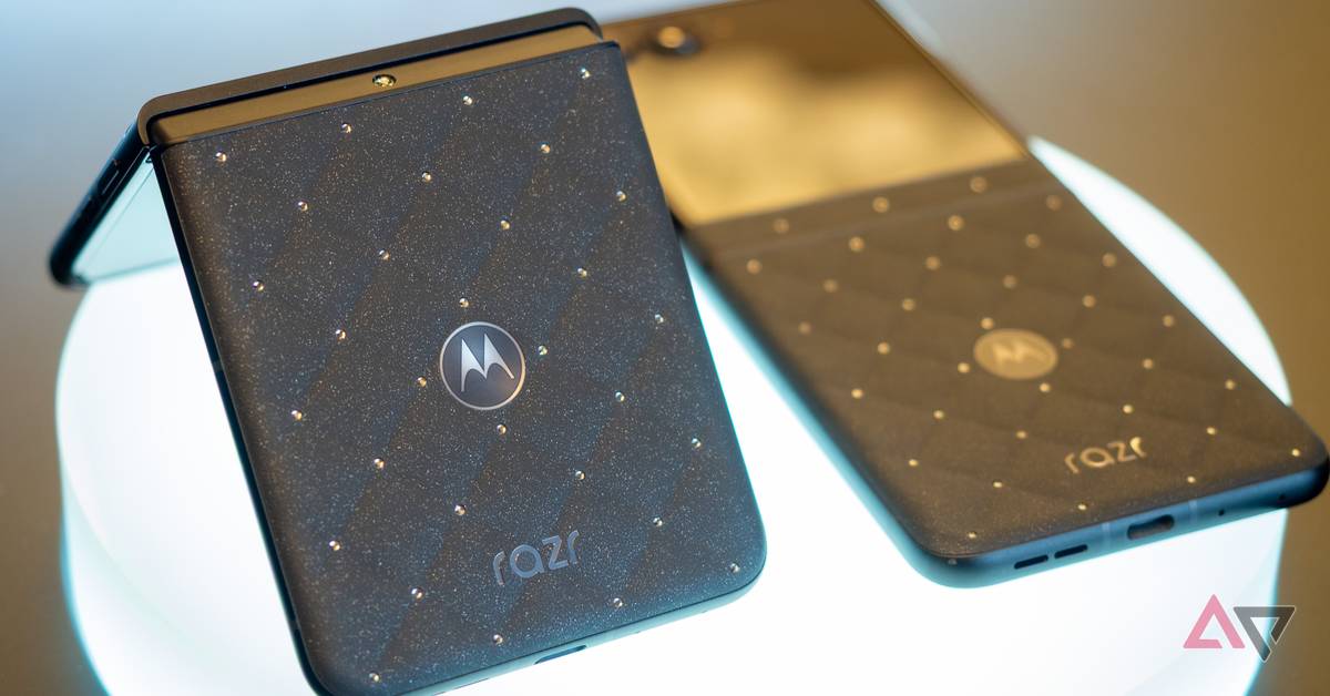 androidpolice.com - Chandra Steele - The Motorola Signature 27 seems like it's headed for the US market next week