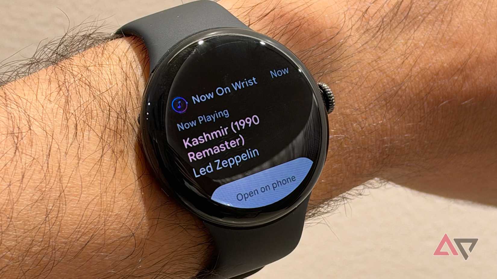 Ora al polso su Pixel Watch