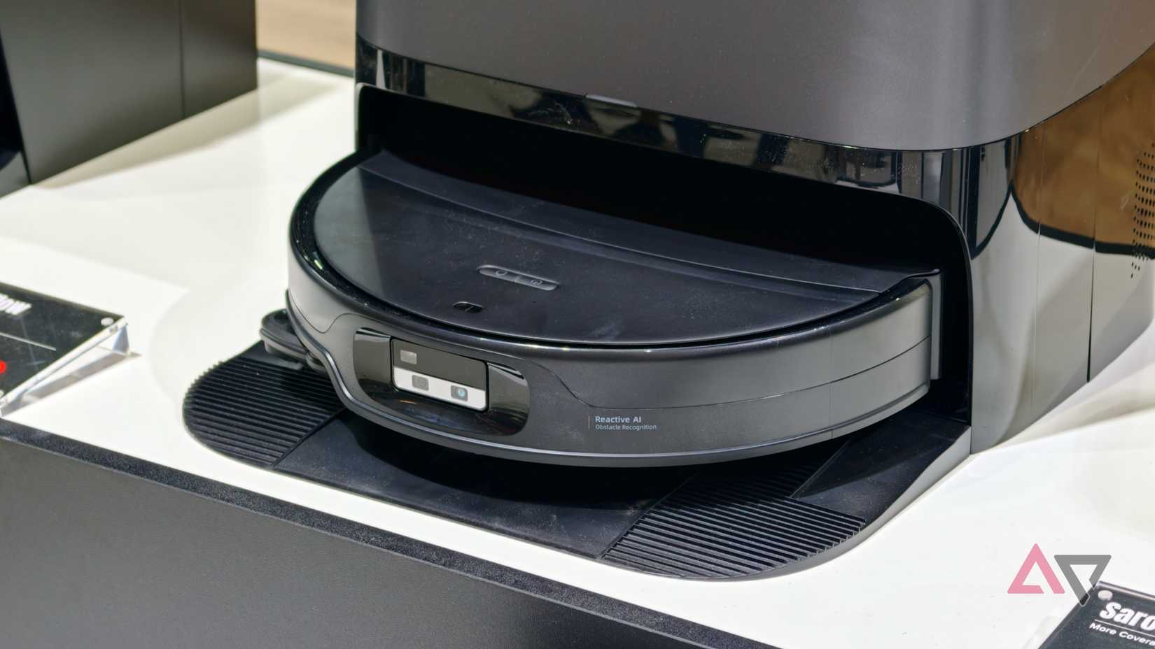 Close up of the Saros 20 Flow Complete