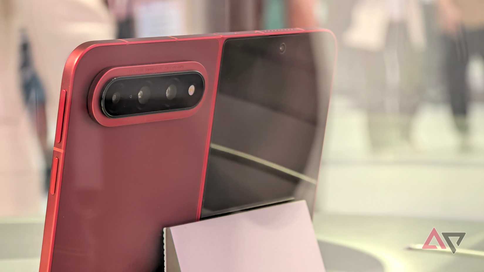 Xiaomi 18 Fold unfolded, seen from the back