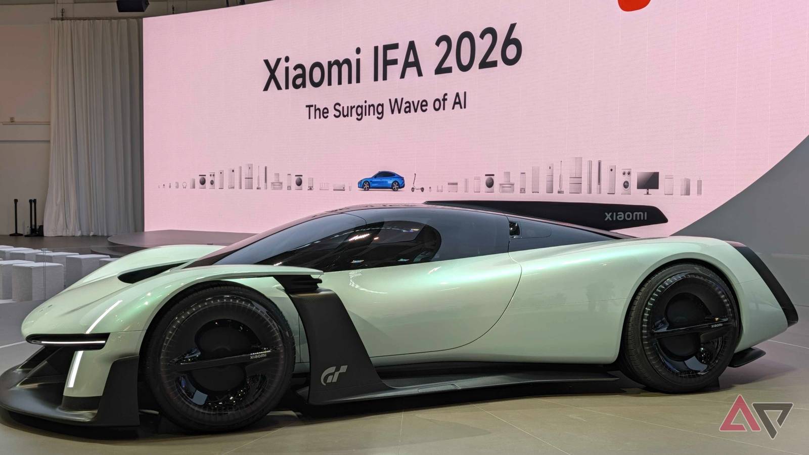 Смена курса на IFA 2026: как выставка переключилась на персональную мобильность Концепт Xiaomi Vision GT на выставке IFA 2026