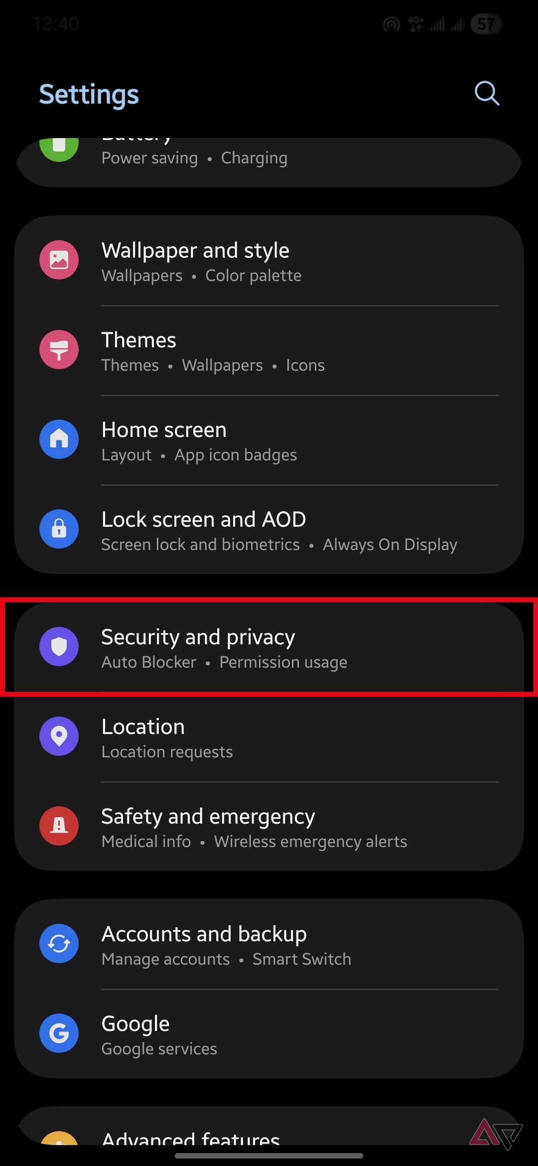 Security and privacy option highlighted in the Settings app on a Samsung Galaxy phone