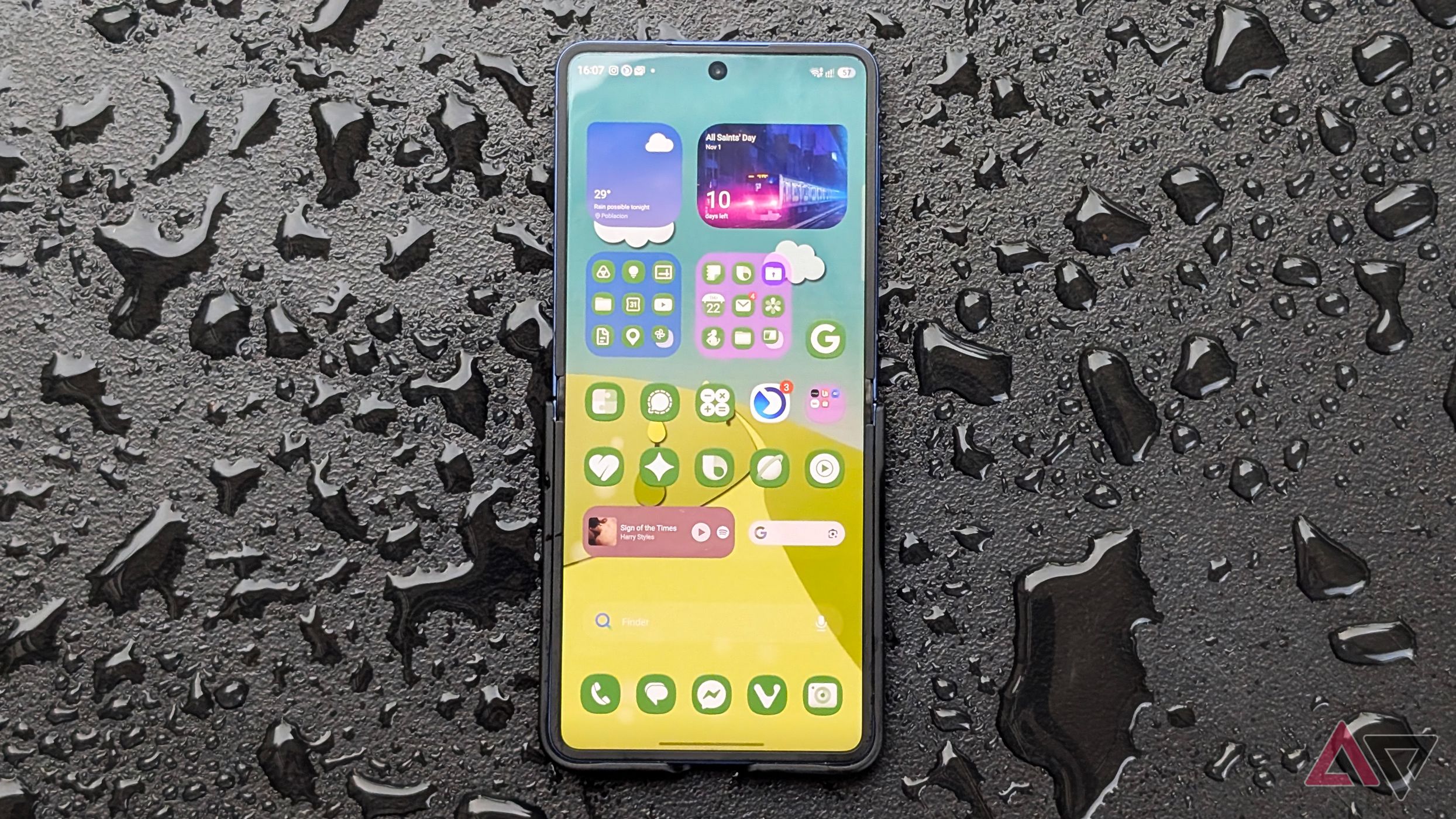 Samsung Galaxy Z Flip 7 foldable smartphone