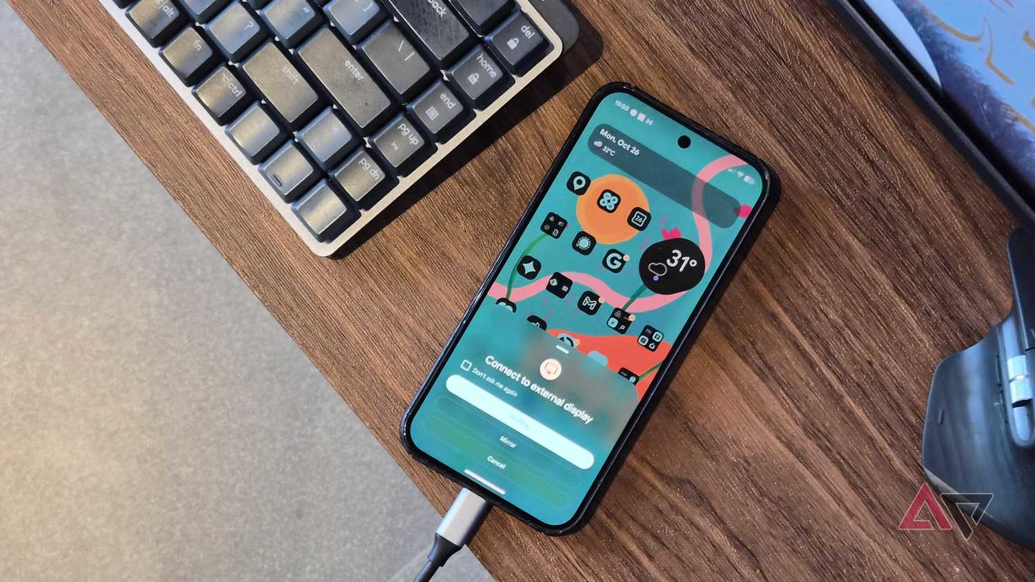 Google-Pixel-phone-connected-to-Desktop-Mode-with-keyboard-and-mouse-on-a-desk