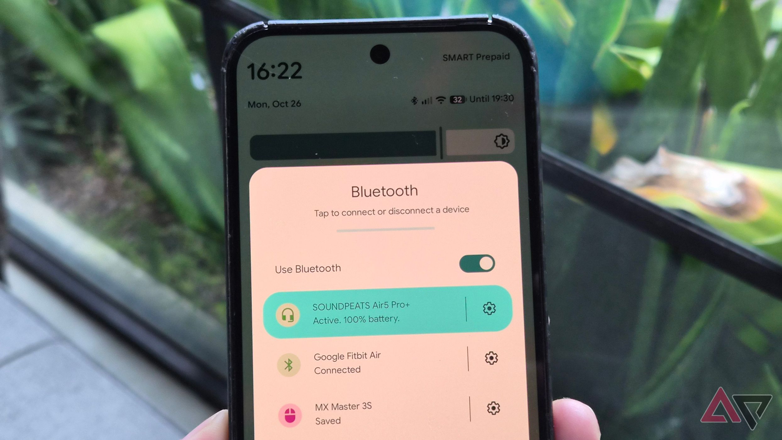 Google Pixel 9 Pro XL smartphone and Soundpeats Air5 Pro+ wireless earbuds headphones