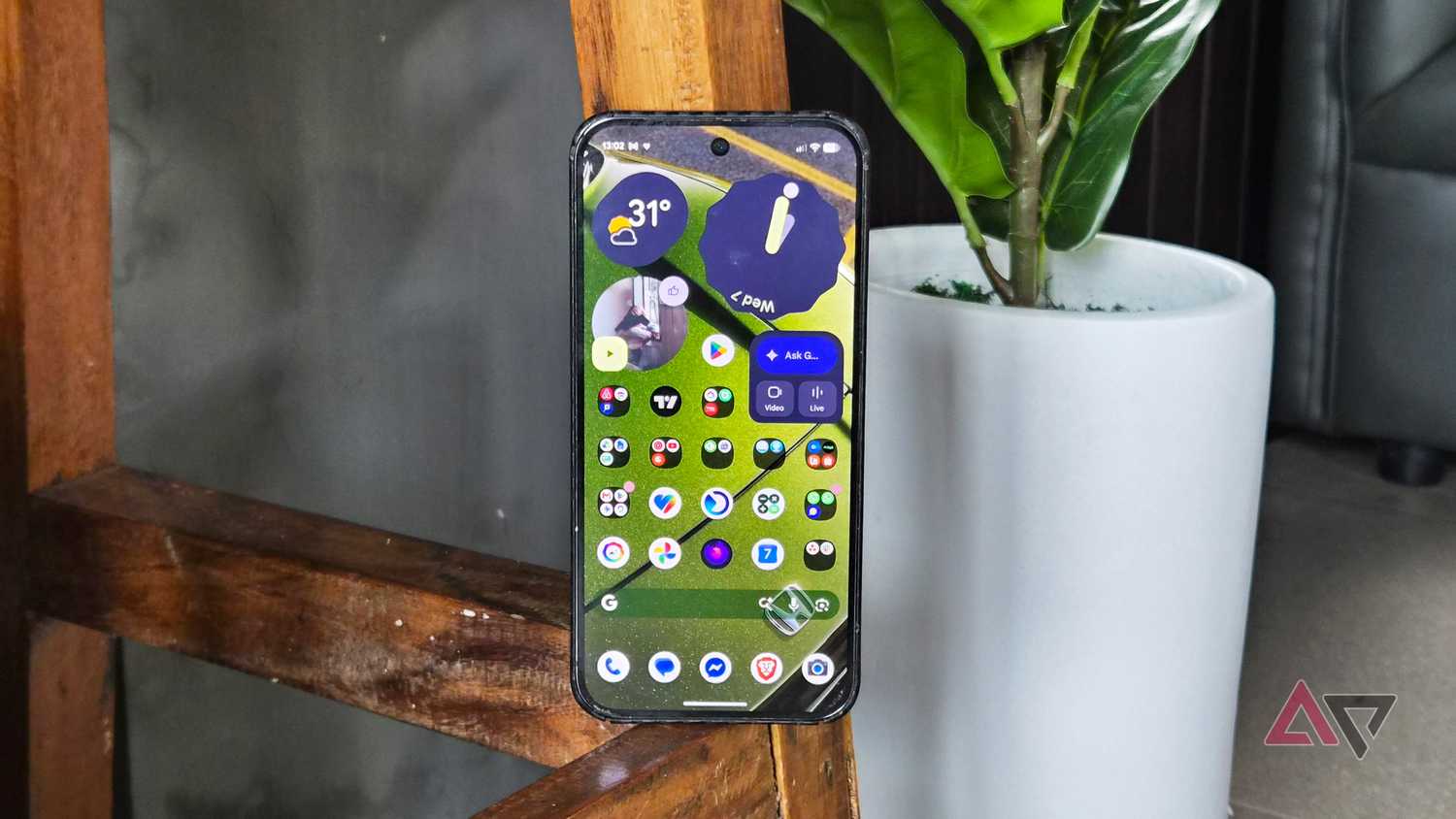 Google Pixel 9 Pro XL smartphone