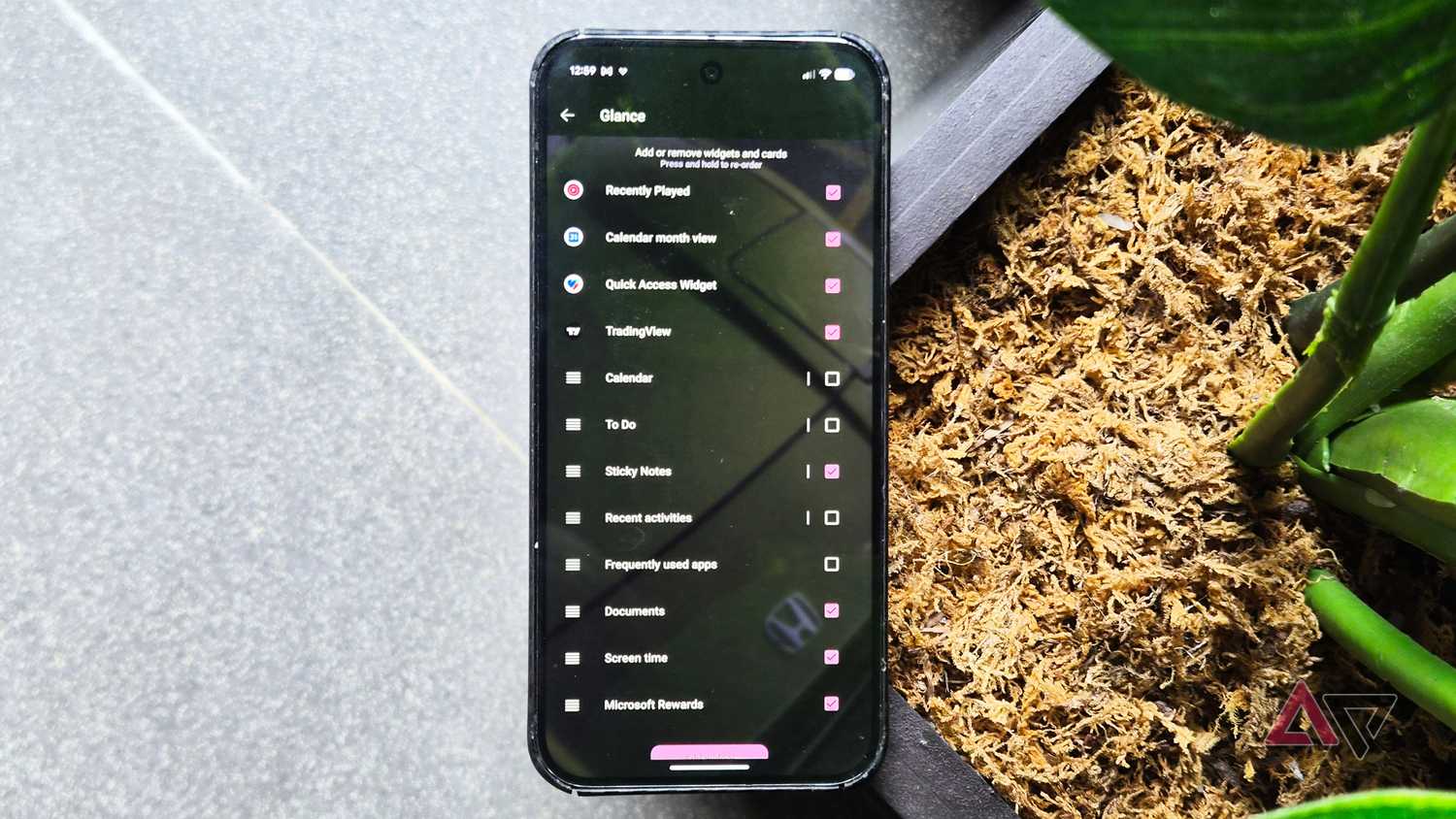 Google Pixel 9 Pro XL smartphone