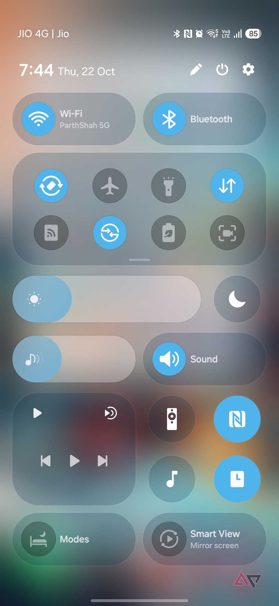 quick toggles on Samsung phone