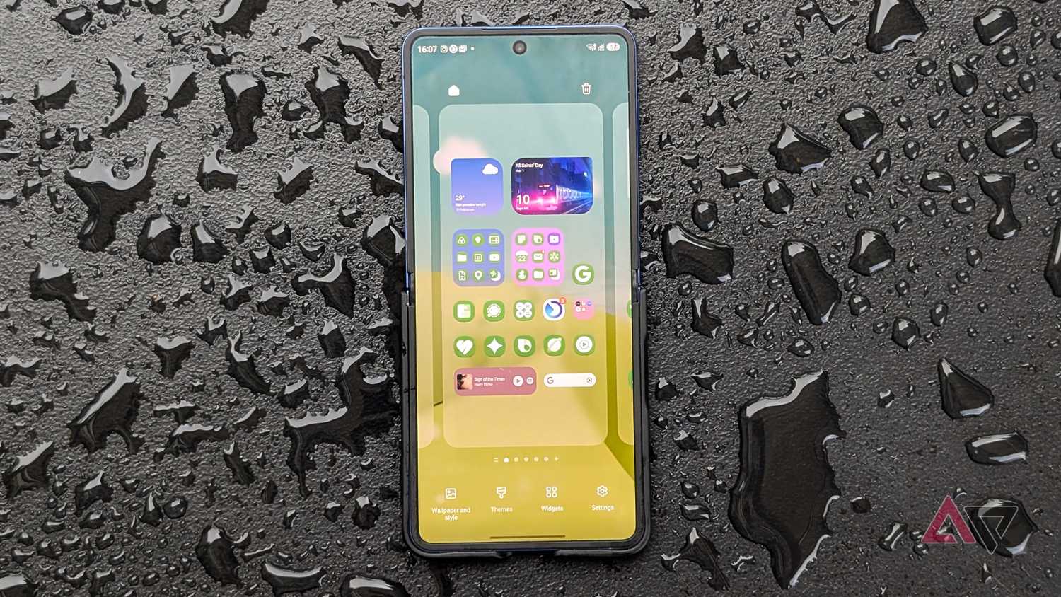 Samsung Galaxy Z Flip 7 foldable smartphone