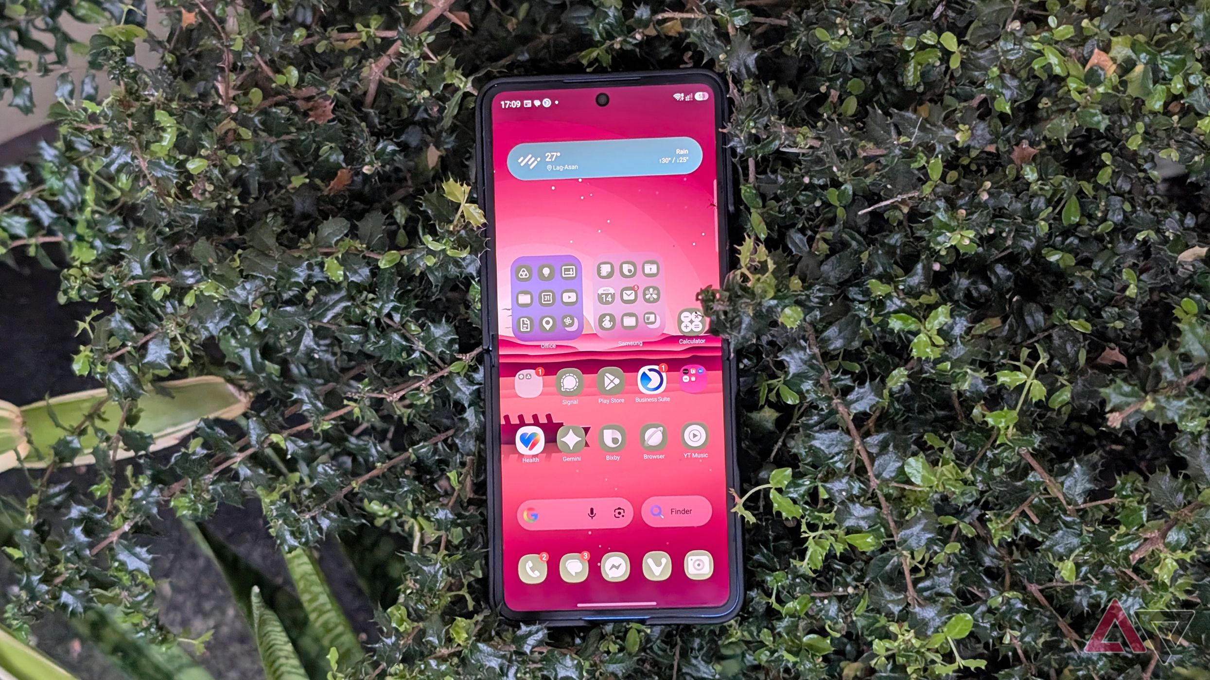 Samsung Galaxy Z Flip 7 foldable smartphone