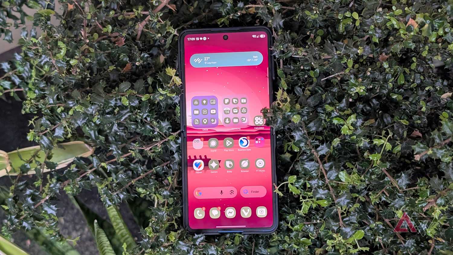 Samsung Galaxy Z Flip 7 foldable smartphone